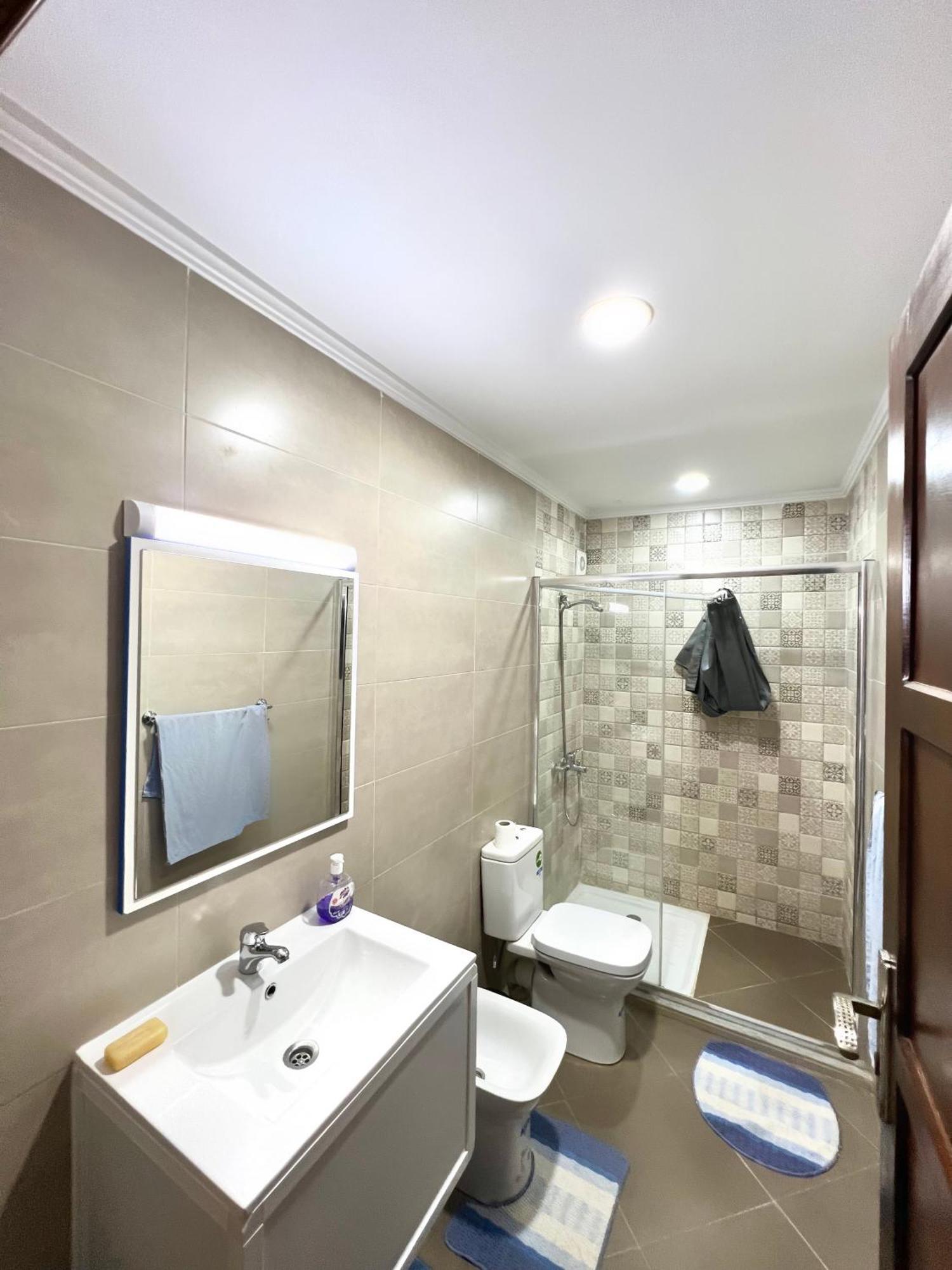 Beautiful Apartment In The Heart Of Tetouan Bagian luar foto