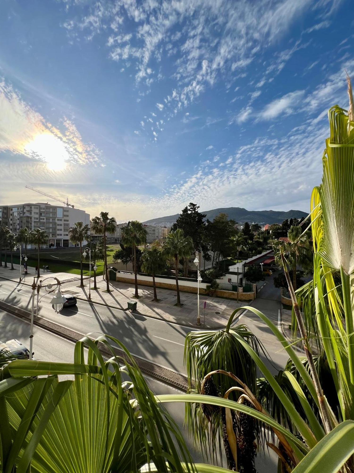 Beautiful Apartment In The Heart Of Tetouan Bagian luar foto