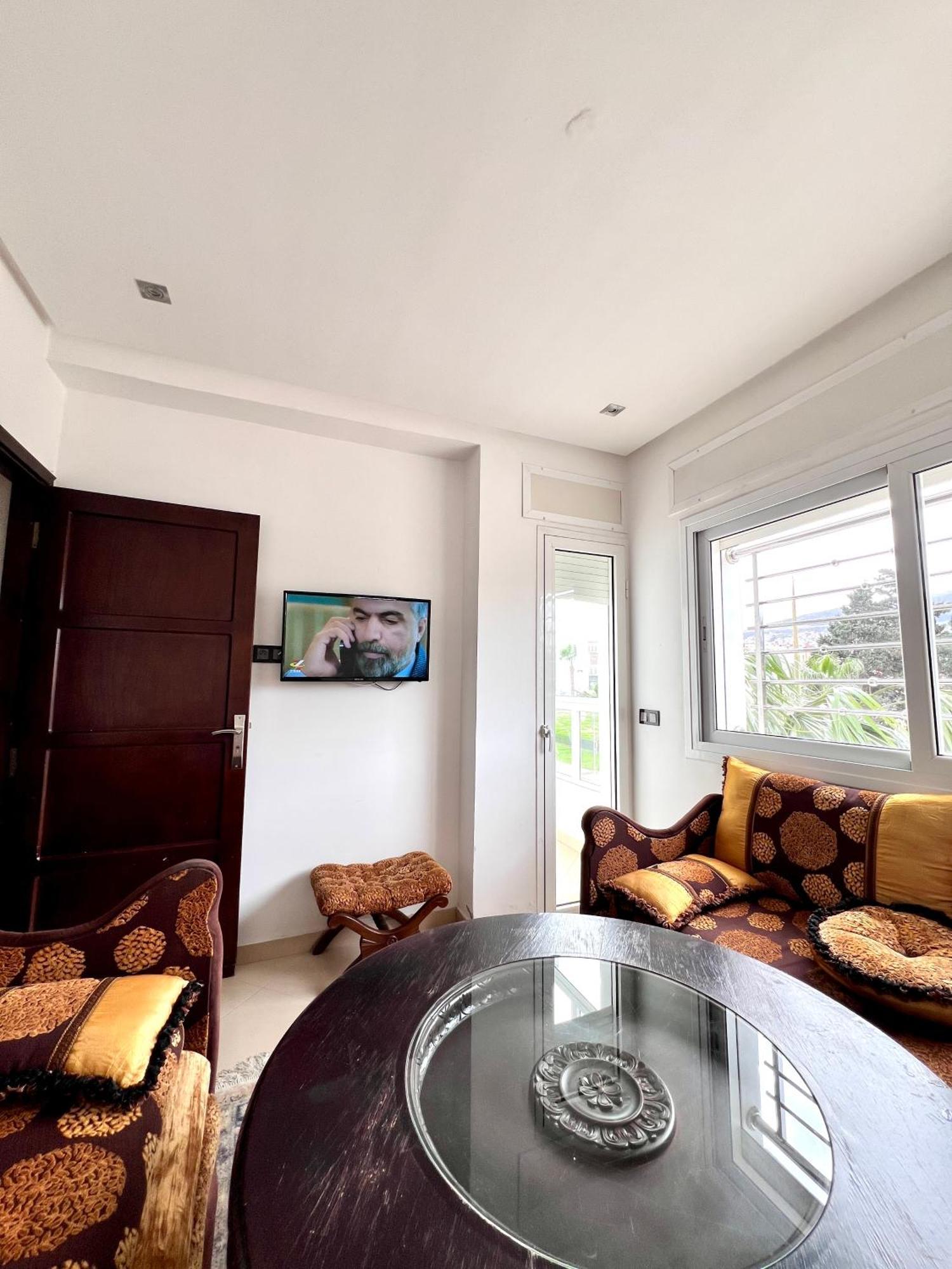 Beautiful Apartment In The Heart Of Tetouan Bagian luar foto