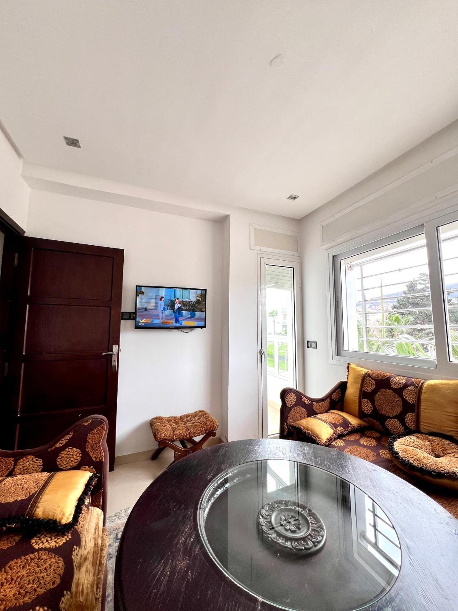 Beautiful Apartment In The Heart Of Tetouan Bagian luar foto